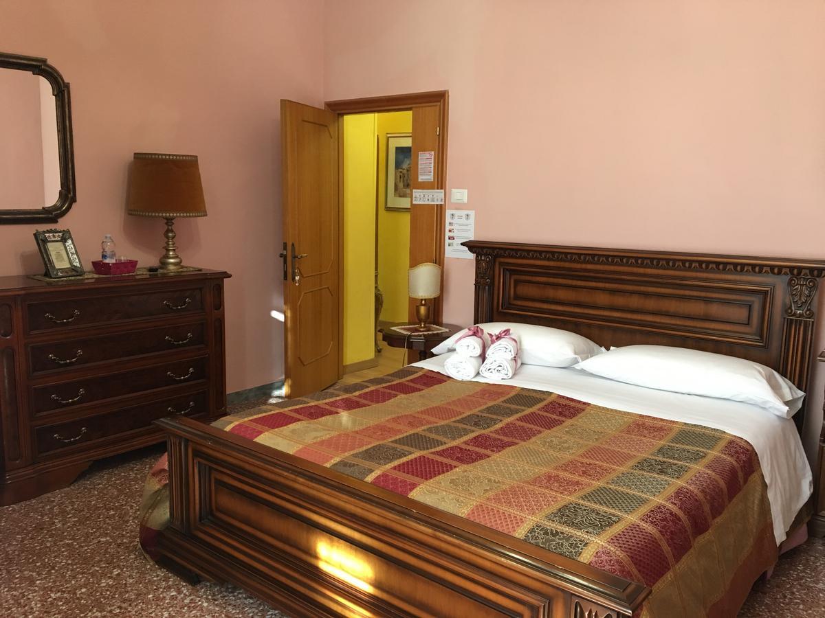 B&B Palazzo Migliani Асколи-Пичено Экстерьер фото