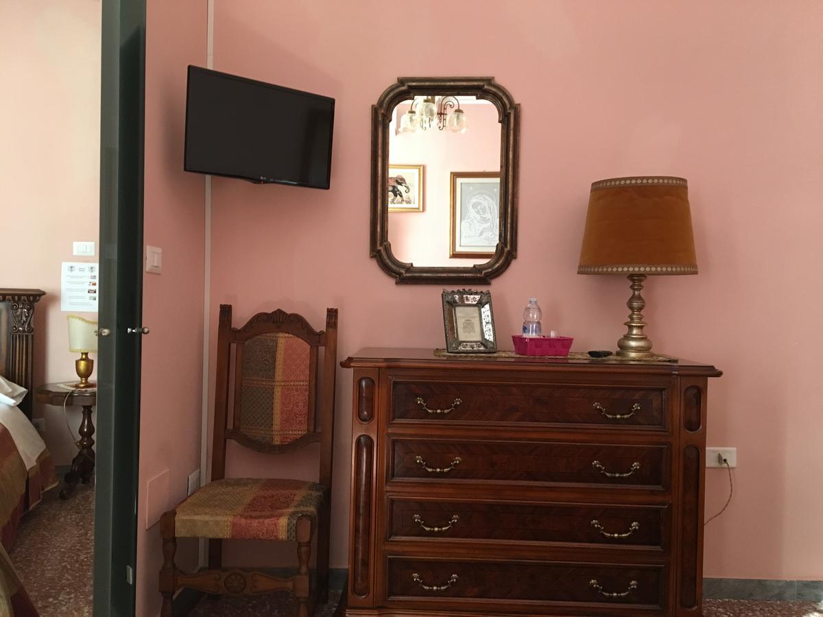 B&B Palazzo Migliani Асколи-Пичено Экстерьер фото